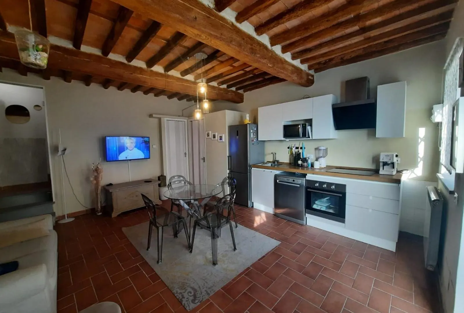 Golden House Apartment Capannori 0*,
